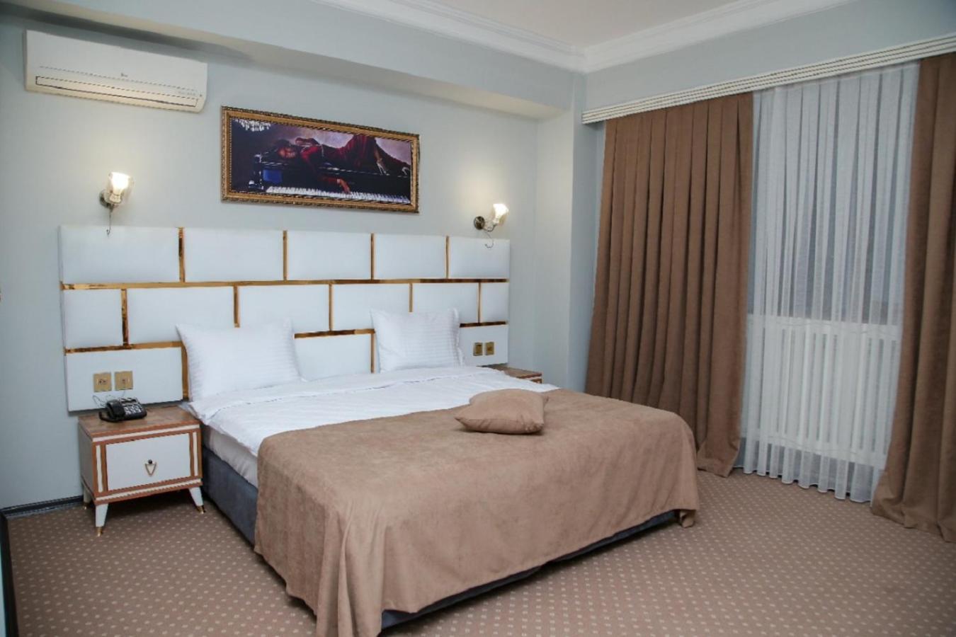 Bey Hotel Baku Bagian luar foto