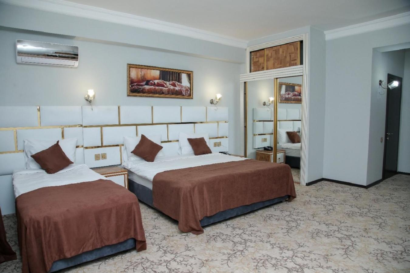 Bey Hotel Baku Bagian luar foto